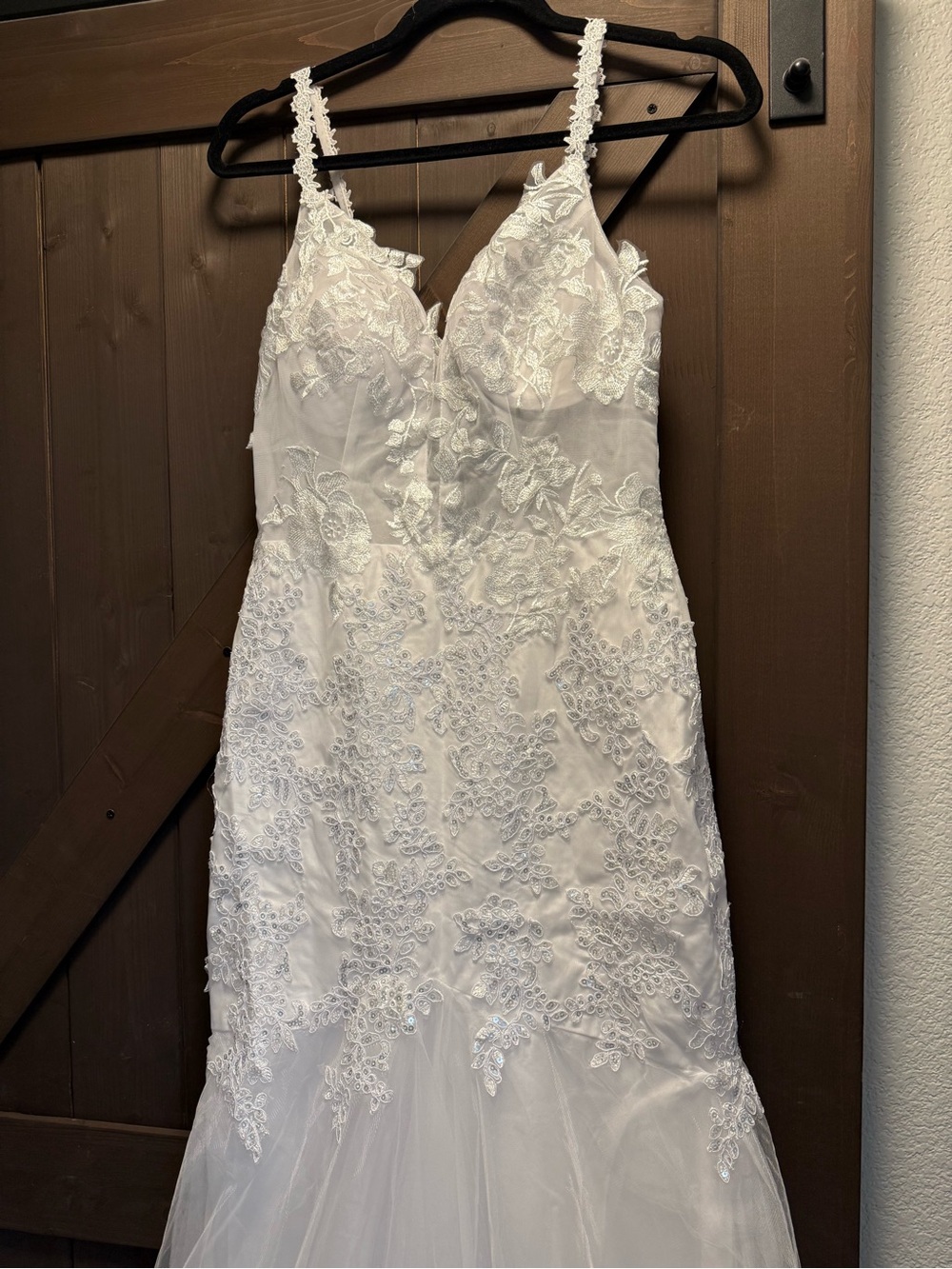 NWT Mermaid Style Wedding Gown - Picture 2 of 8